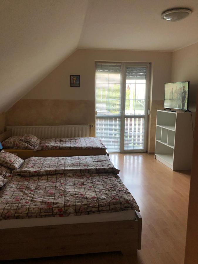 Imre Apartman Hajdúszoboszló المظهر الخارجي الصورة