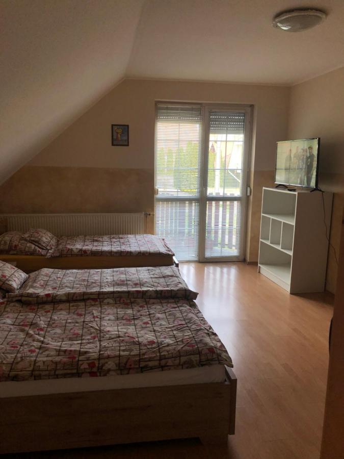 Imre Apartman Hajdúszoboszló المظهر الخارجي الصورة
